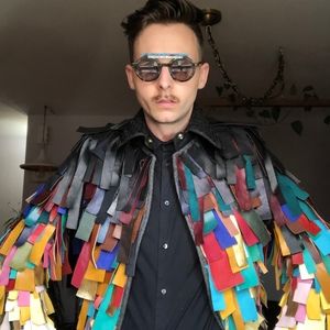 Meet your Posher, Thomas